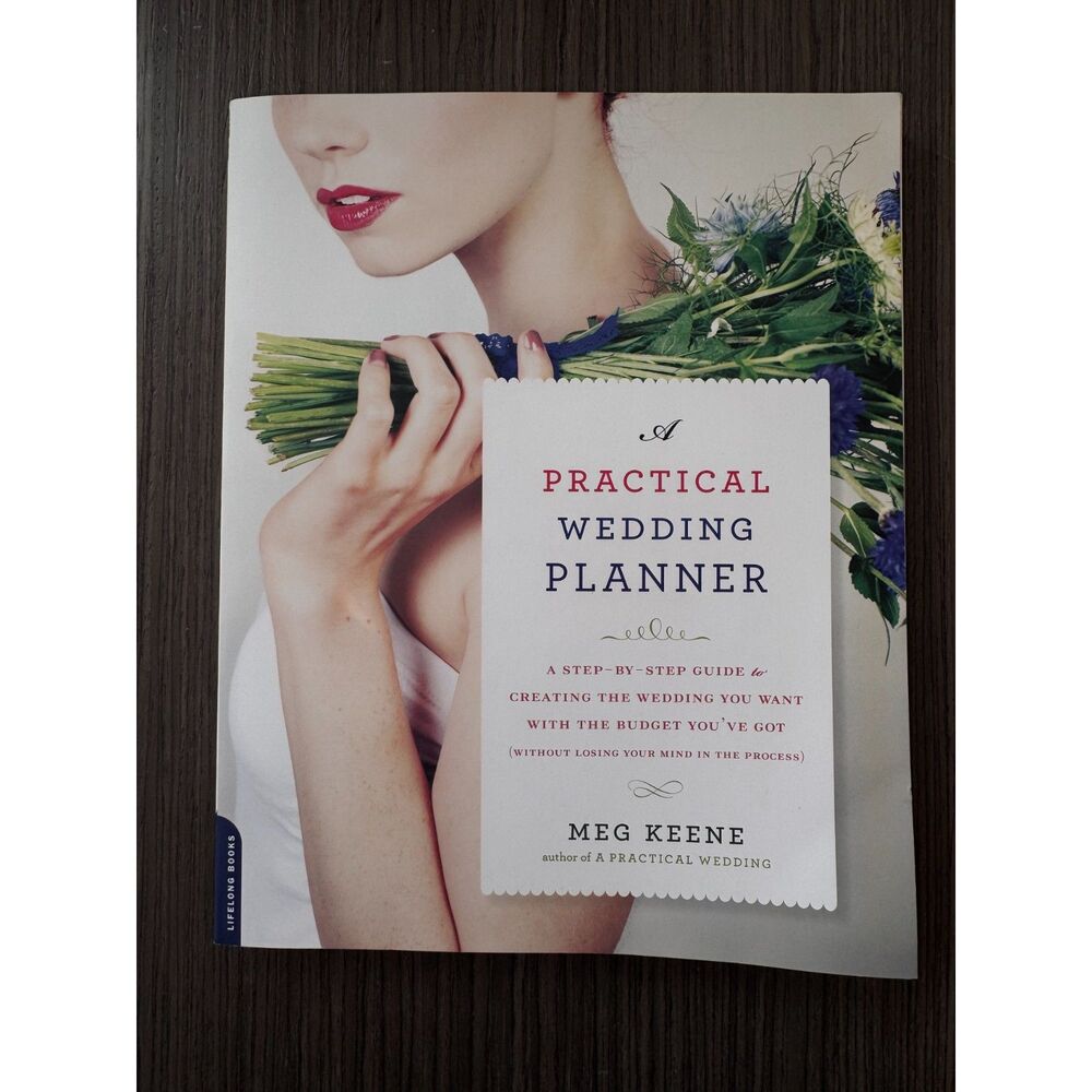 A Practical Wedding Planner by Megan Keene - Guide Book
